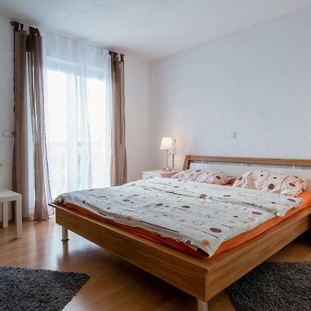 Ferienhaus Bucic Buje Exteriér fotografie